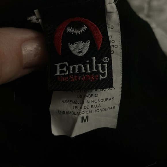 Emily The Strange black sleeveless top women’s sz M cheshire hot topic exclusive - Picture 2 of 3